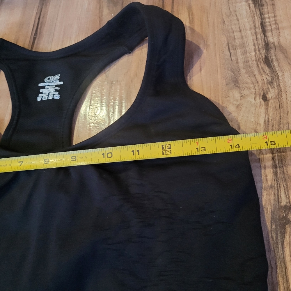 Ae Athletic Essentials Women's Size M Racerback Top